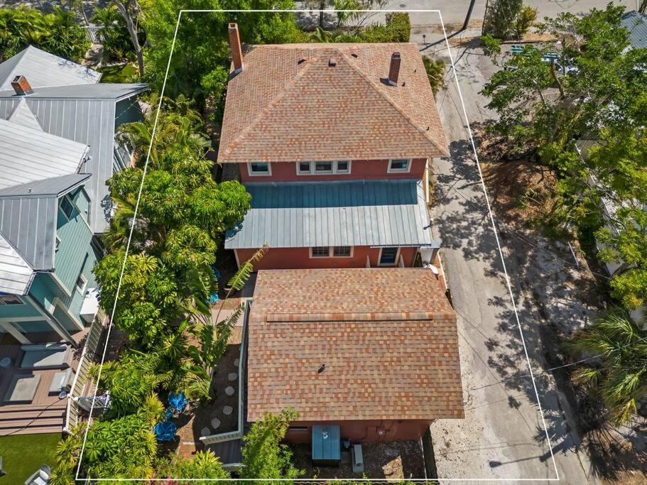 The Julia Place Carriage House Sarasota Exterior photo